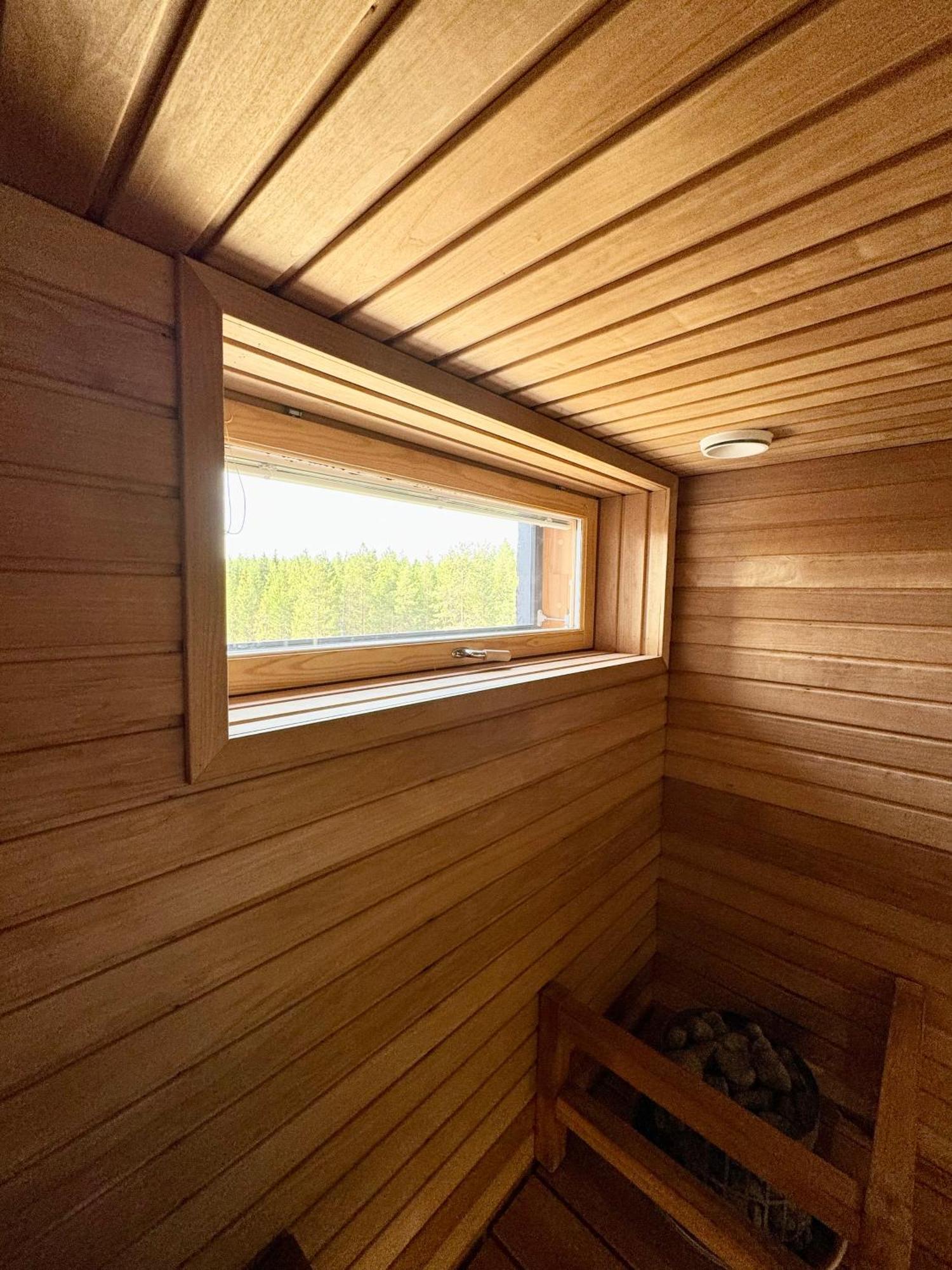 Levi City Suite By Loimu Travel Luaran gambar