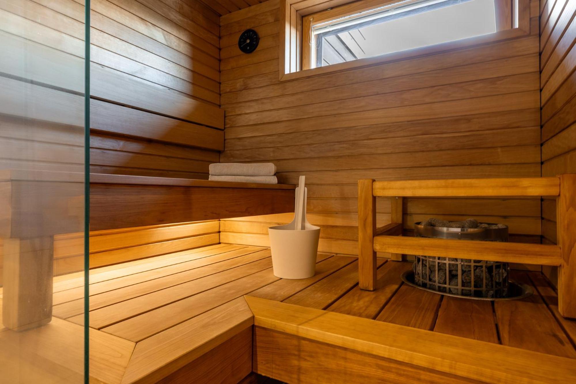 Levi City Suite By Loimu Travel Luaran gambar